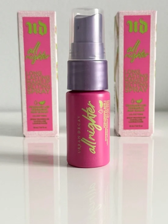 Urban Decay All Nighter Long Lasting Makeup Setting Spray Mini Duo - Watermelon - Picture 16 of 16